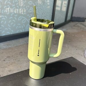 Stanley Starbucks fall release.